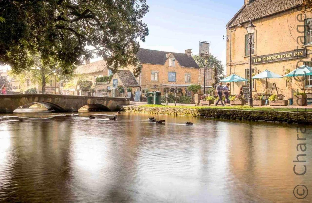 Weir Cottage Bourton-on-the-Water Eksteriør billede